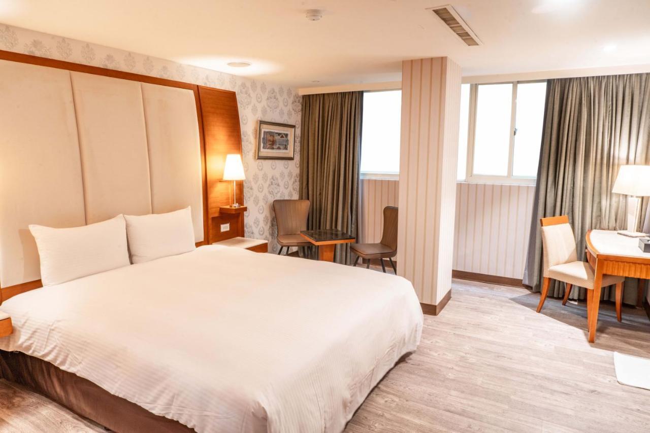 Elegance Hotel Тайбей Екстер'єр фото