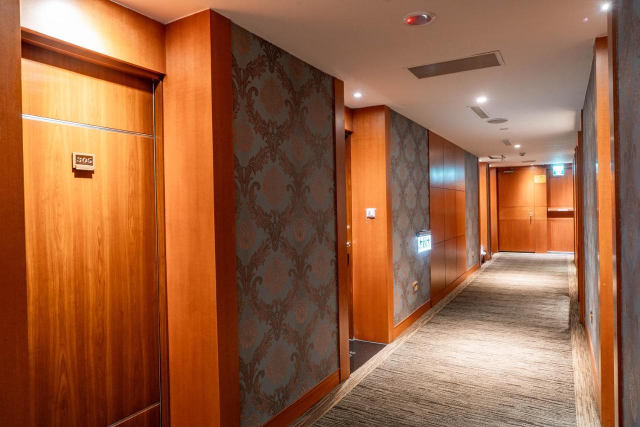 Elegance Hotel Тайбей Екстер'єр фото