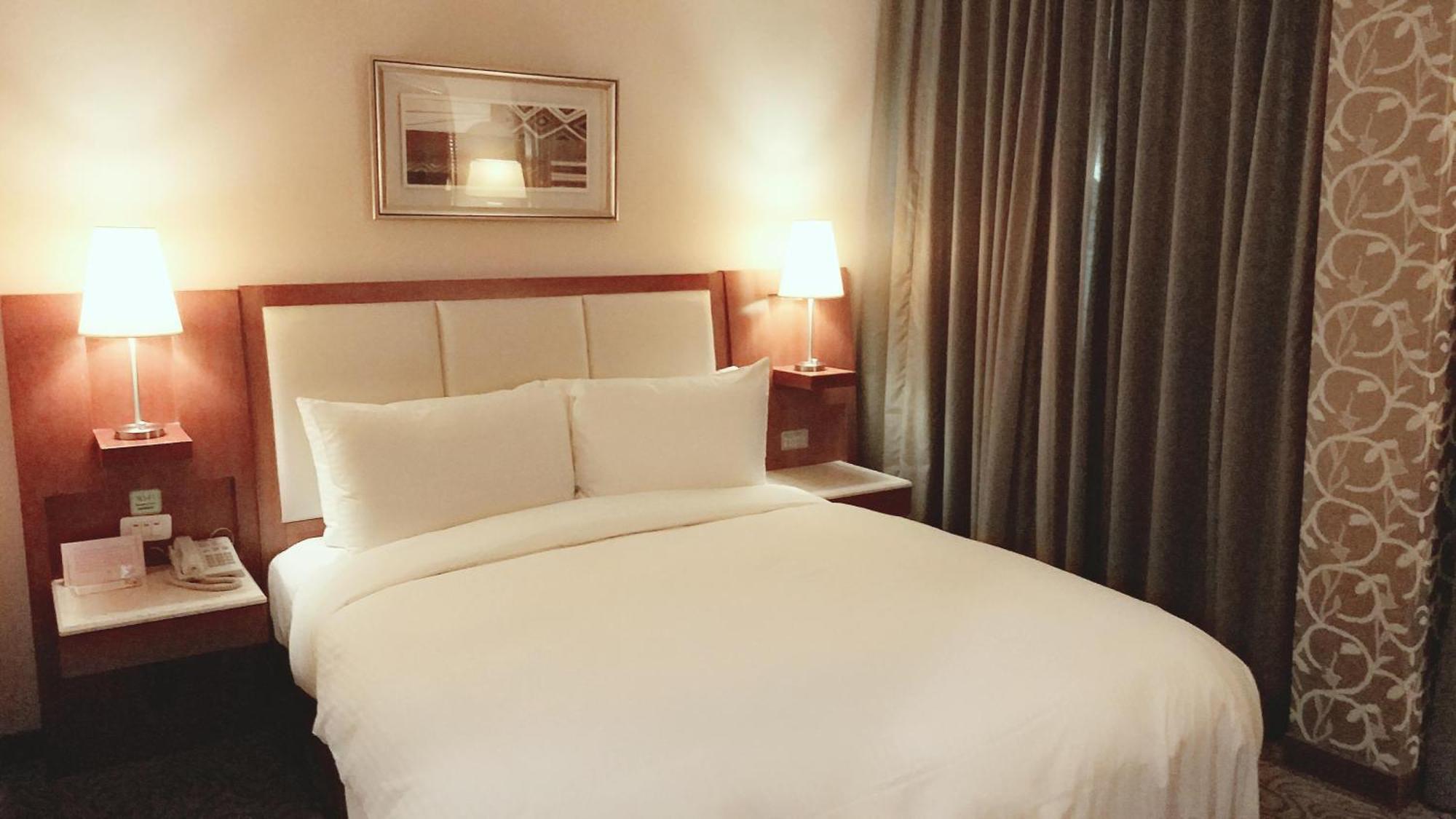 Elegance Hotel Тайбей Екстер'єр фото